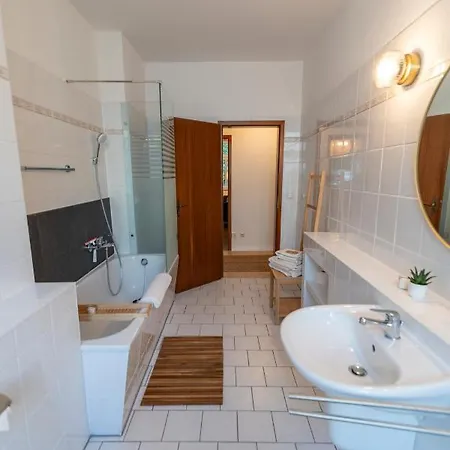 Rr - Comfortable 60 Qm - - Wifi Apartment Magdeburg