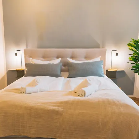 Rr - Comfortable 90 & 60 Qm - - Wifi شقة *